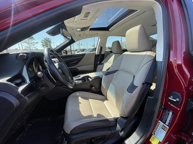 used 2020 Lexus ES 350 car, priced at $34,960