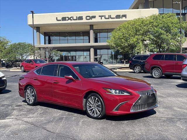 used 2020 Lexus ES 350 car, priced at $34,960
