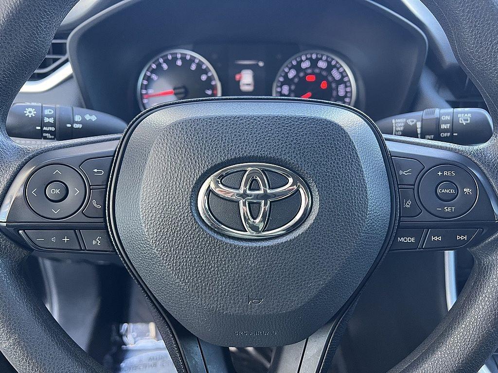 used 2020 Toyota RAV4 car, priced at $25,491