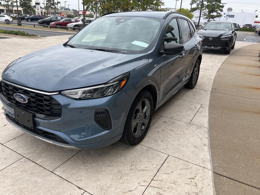 used 2024 Ford Escape car, priced at $22,911