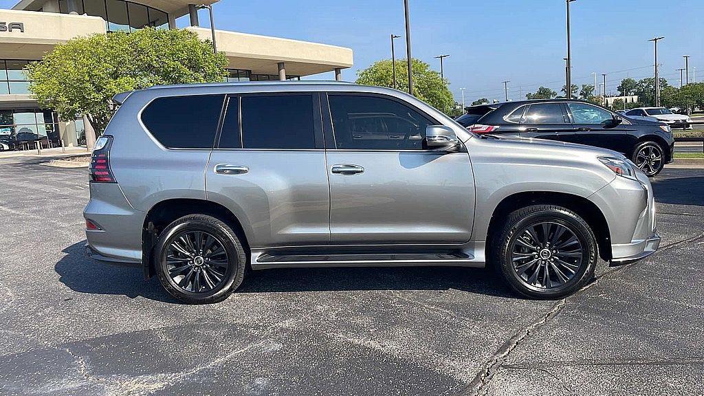used 2023 Lexus GX 460 car, priced at $59,911