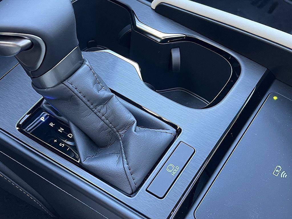 new 2025 Lexus ES 350 car, priced at $50,425