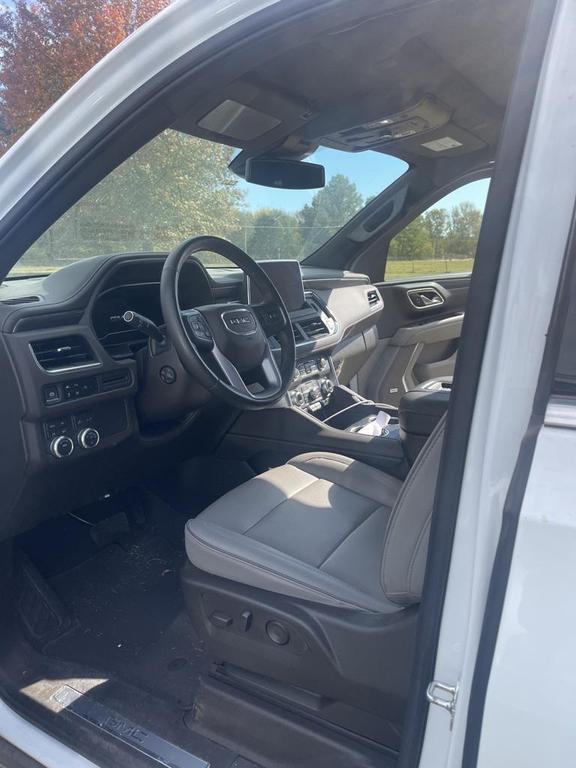 used 2024 GMC Yukon car, priced at $63,911