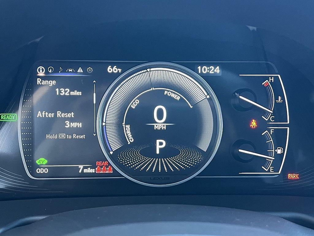 new 2025 Lexus ES 300h car, priced at $52,686