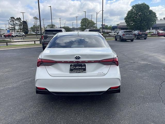 used 2021 Toyota Avalon Hybrid car, priced at $25,960