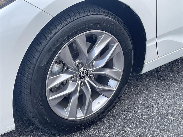 used 2021 Toyota Avalon Hybrid car, priced at $25,960