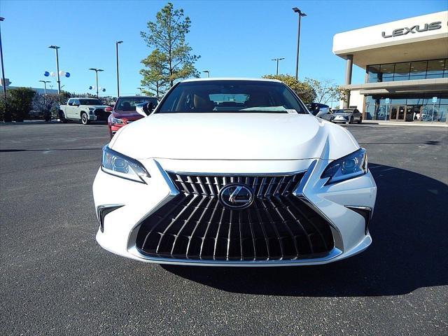 new 2024 Lexus ES 250 car, priced at $48,205