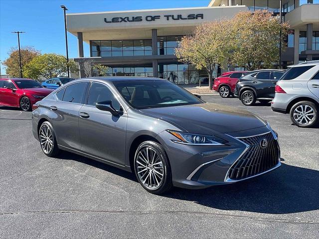 new 2025 Lexus ES 350 car, priced at $50,224