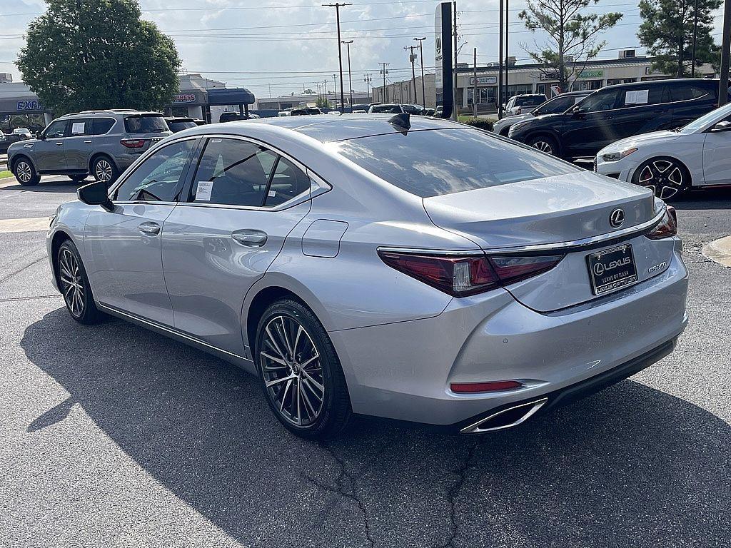 new 2025 Lexus ES 350 car, priced at $50,469