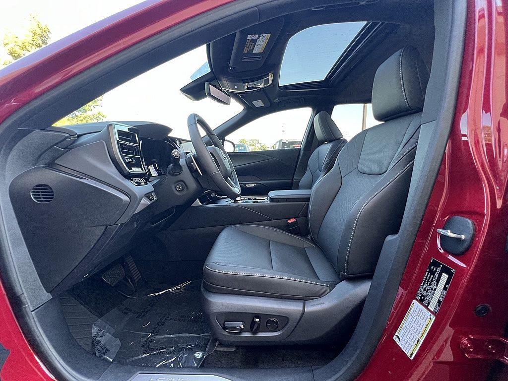 new 2025 Lexus RX 350 car, priced at $61,110