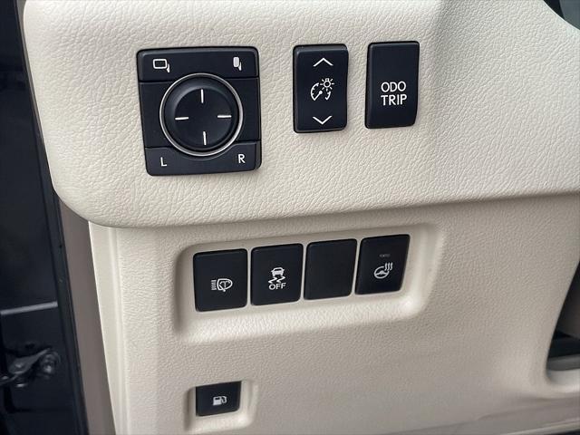 used 2014 Lexus GX 460 car, priced at $19,880
