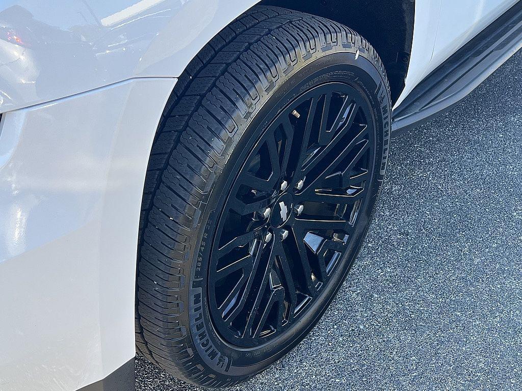 used 2019 Chevrolet Tahoe car, priced at $23,962