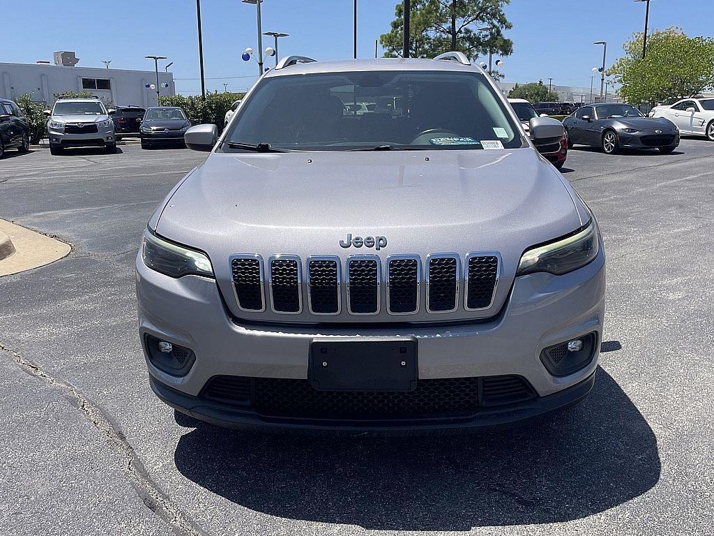 used 2019 Jeep Cherokee car, priced at $10,987