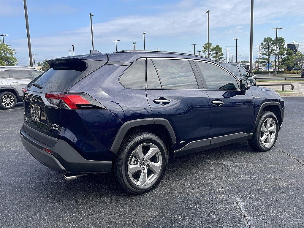used 2021 Toyota RAV4 Hybrid car, priced at $28,911