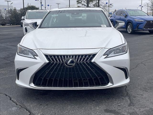 used 2024 Lexus ES 250 car, priced at $42,910