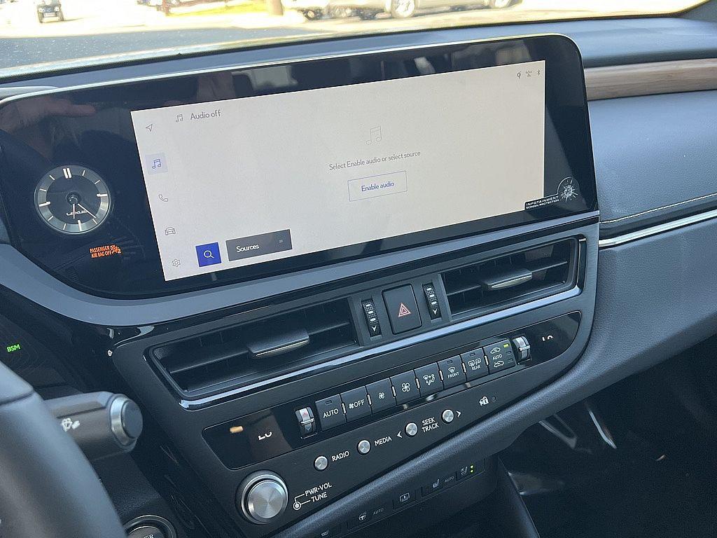new 2025 Lexus ES 300h car, priced at $57,540