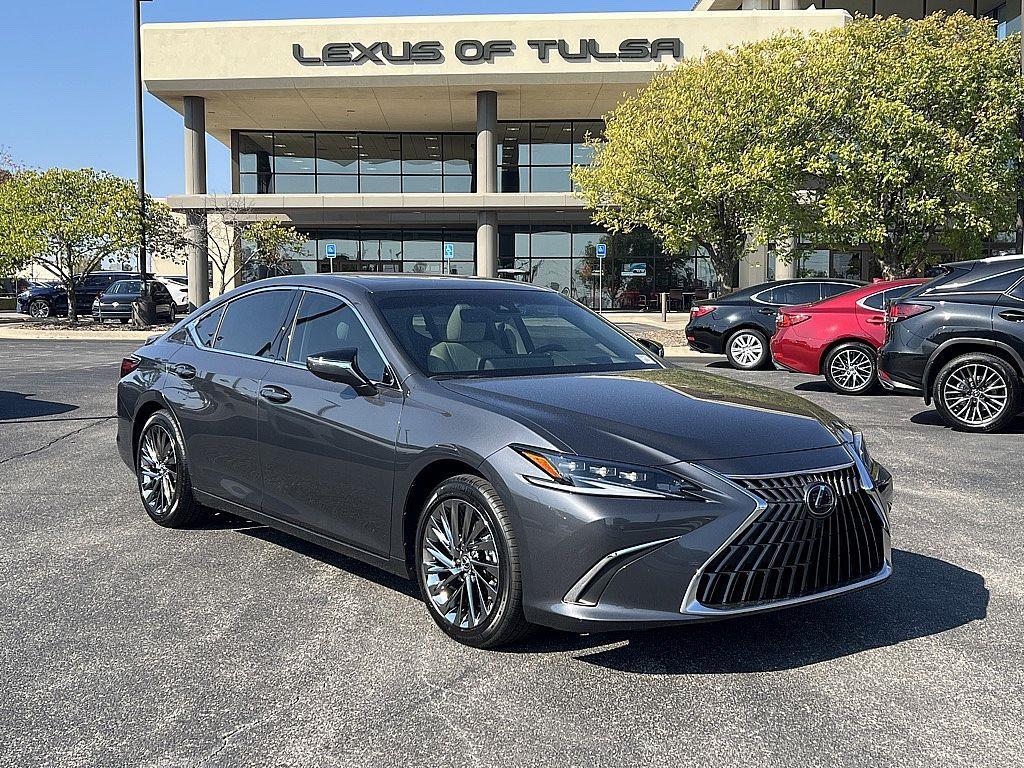 new 2025 Lexus ES 300h car, priced at $57,540