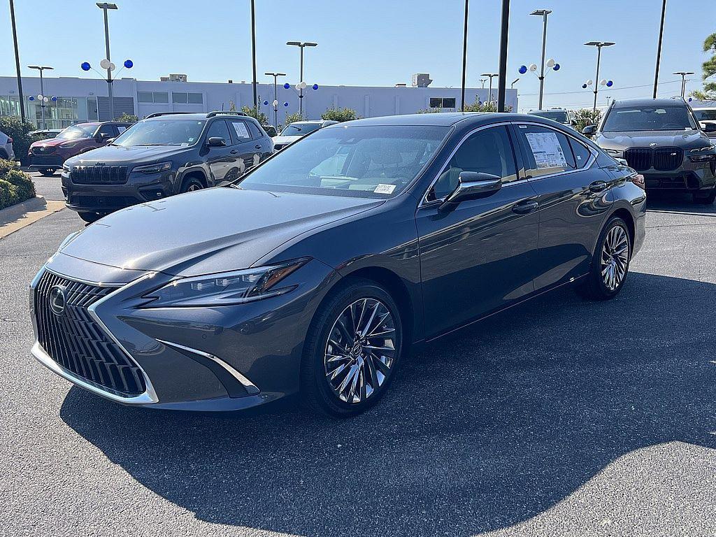 new 2025 Lexus ES 300h car, priced at $57,540