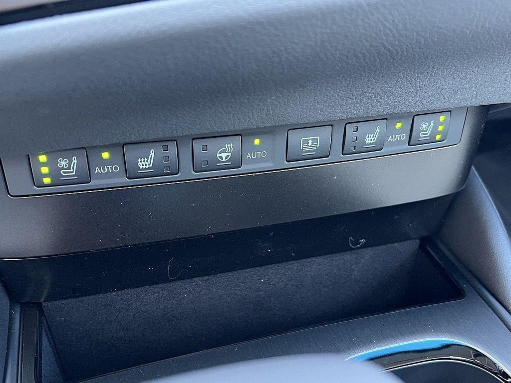 new 2025 Lexus ES 300h car, priced at $57,540