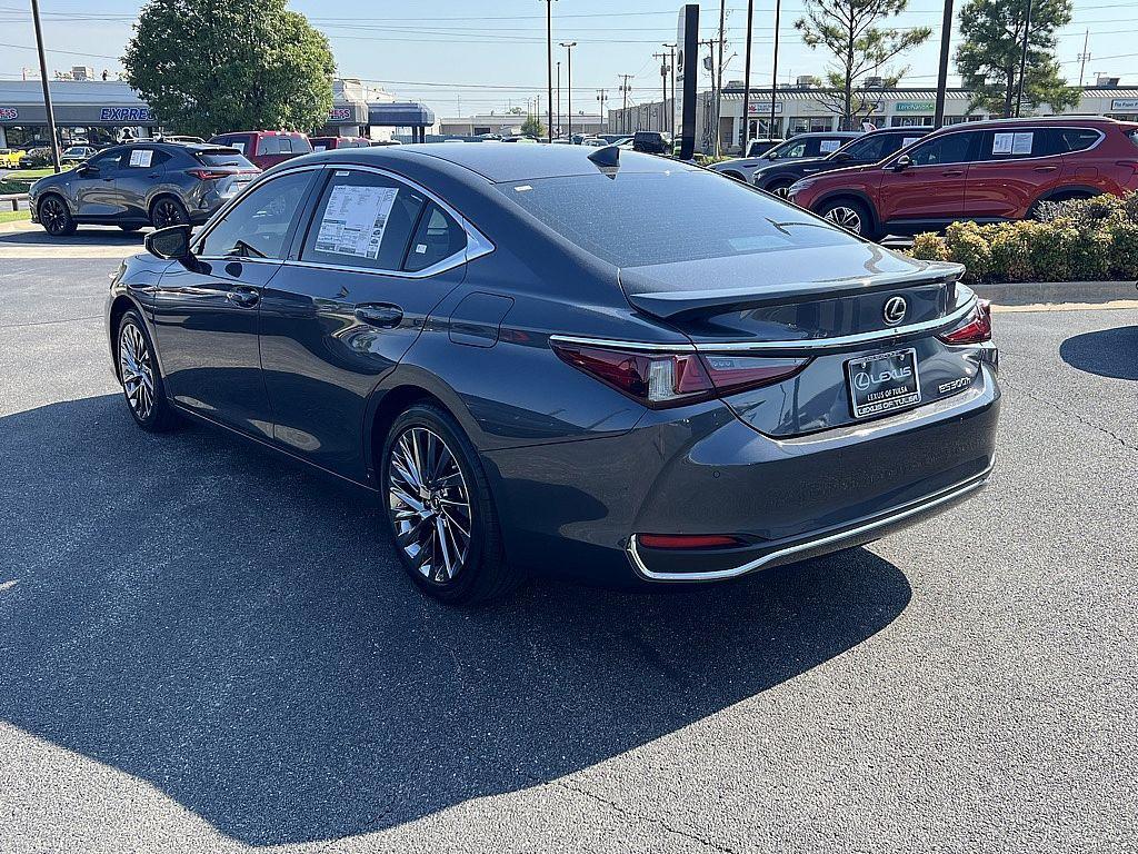 new 2025 Lexus ES 300h car, priced at $57,540