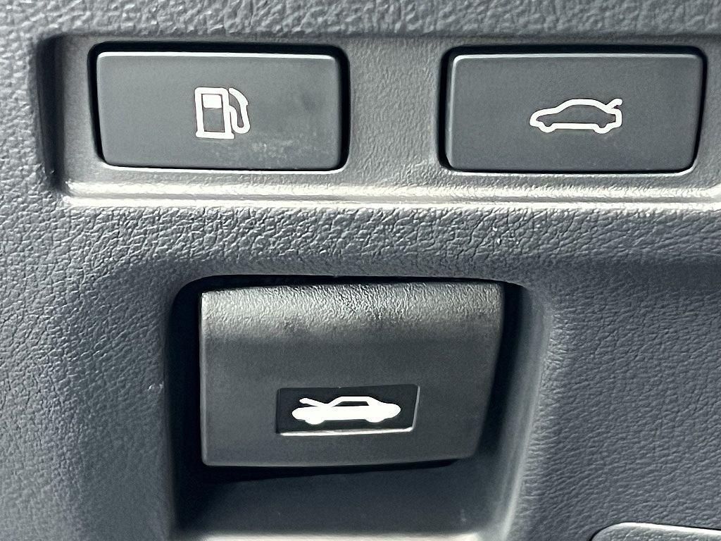 new 2025 Lexus ES 350 car, priced at $50,650