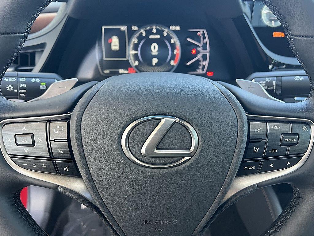 new 2025 Lexus ES 350 car, priced at $50,650