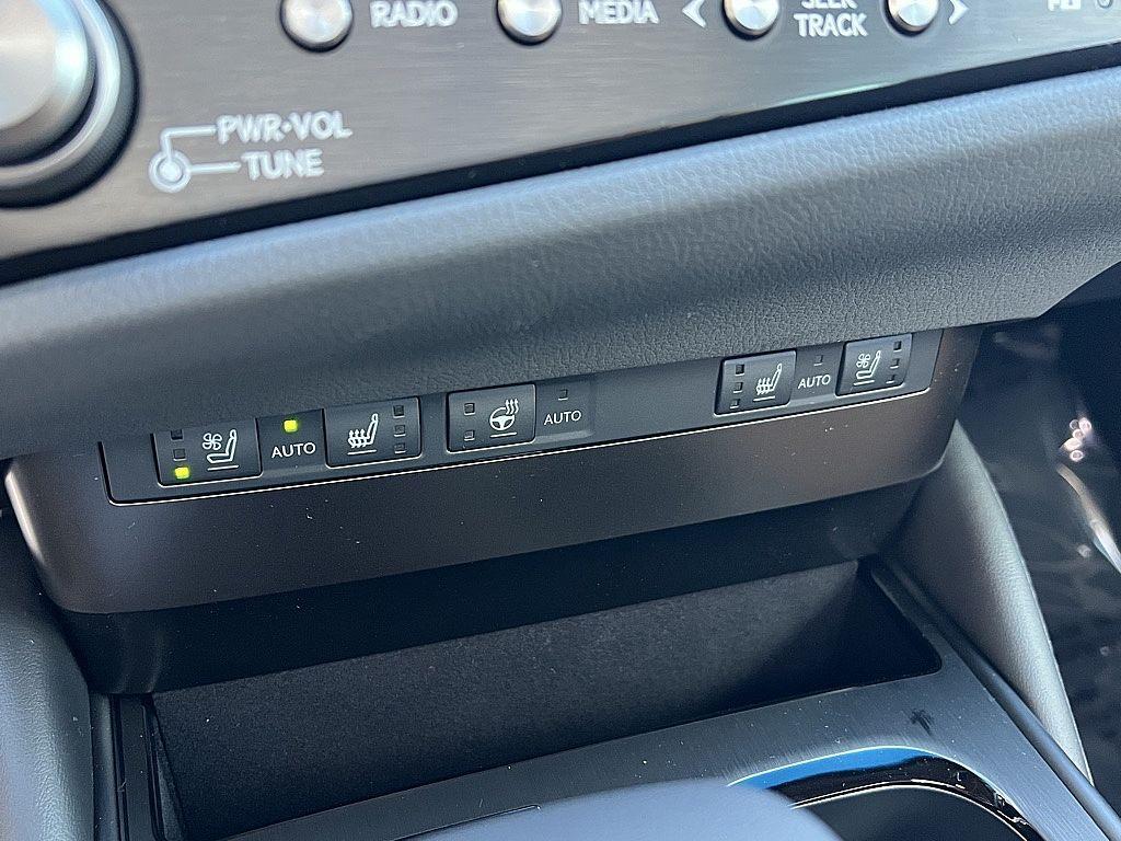 new 2025 Lexus ES 350 car, priced at $50,650