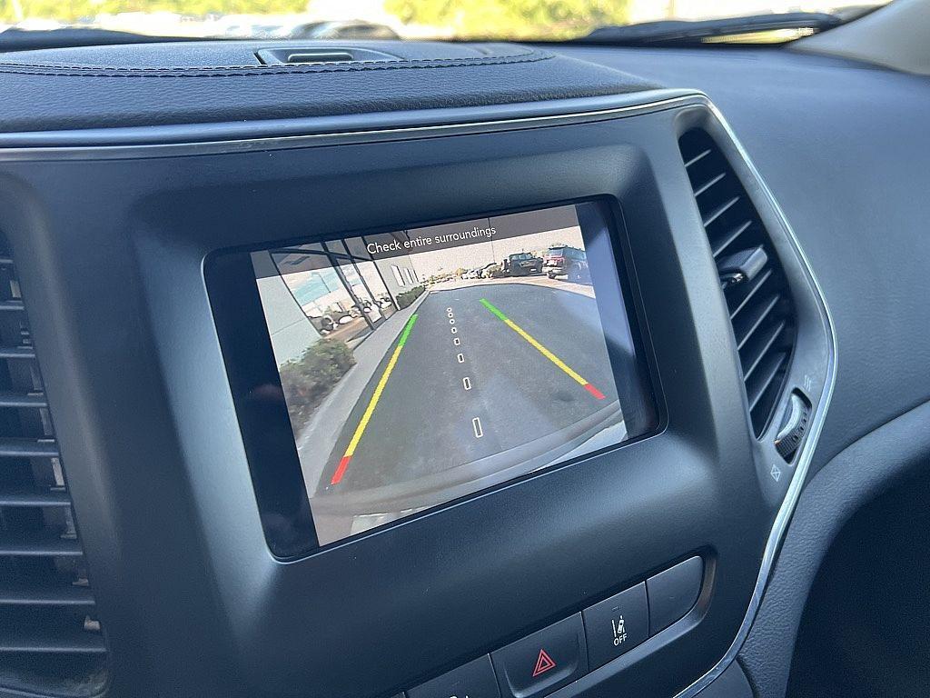 used 2021 Jeep Cherokee car, priced at $22,411
