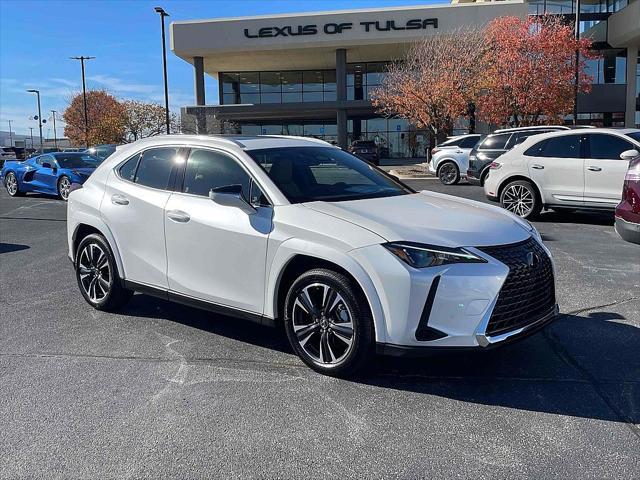 new 2025 Lexus UX 300h car, priced at $44,285