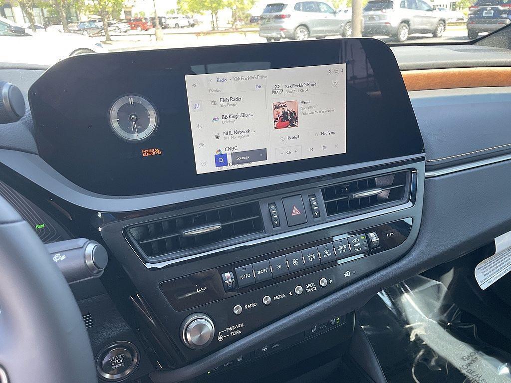 new 2025 Lexus ES 350 car, priced at $49,984