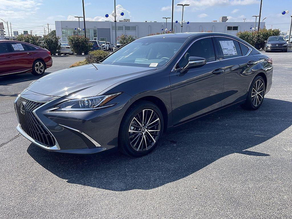 new 2025 Lexus ES 350 car, priced at $49,984
