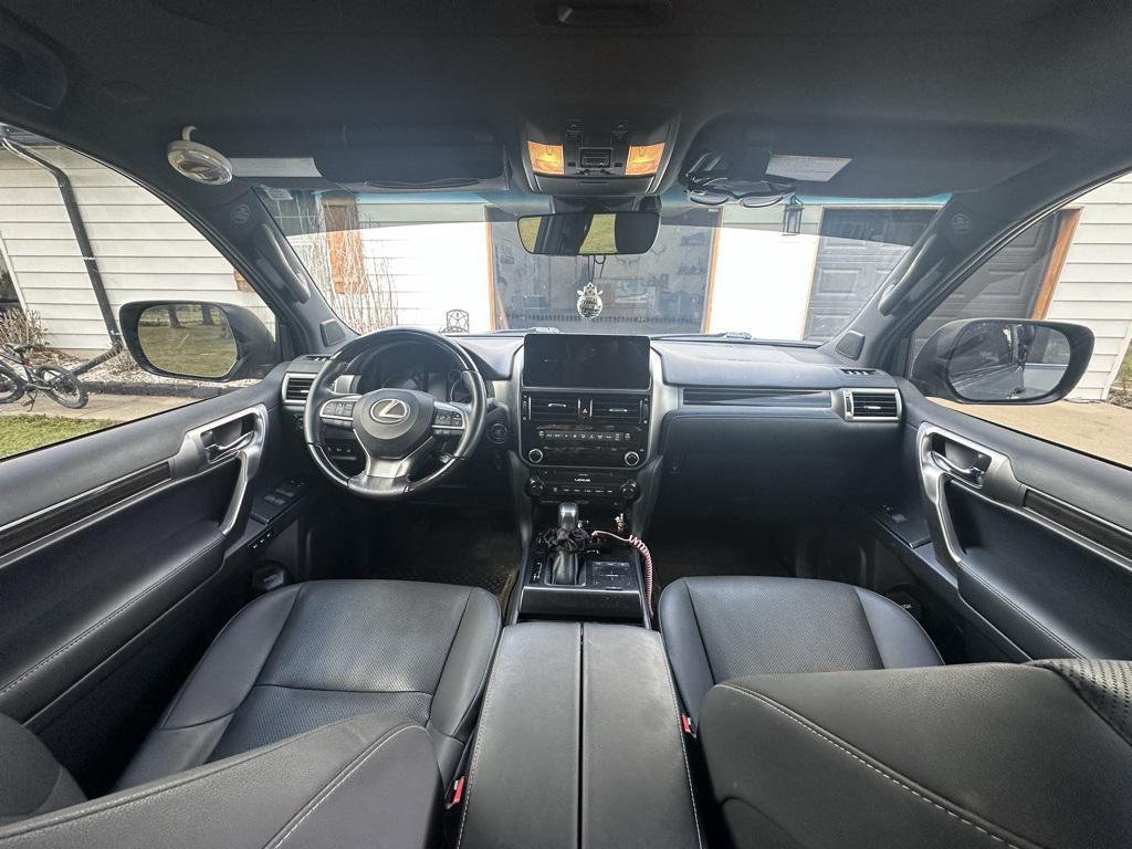used 2023 Lexus GX 460 car, priced at $62,960