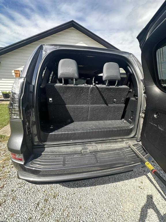 used 2023 Lexus GX 460 car, priced at $62,960