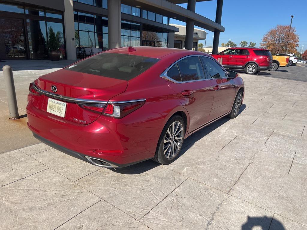 used 2019 Lexus ES 350 car, priced at $33,911