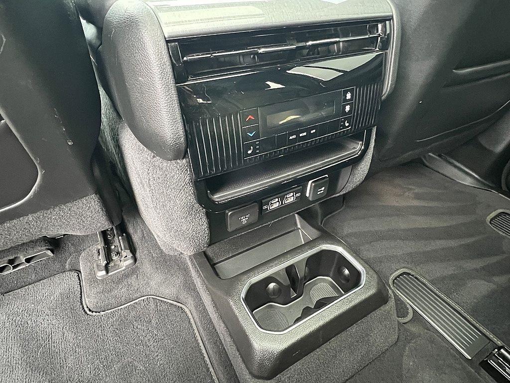 used 2022 Jeep Wagoneer car, priced at $45,992