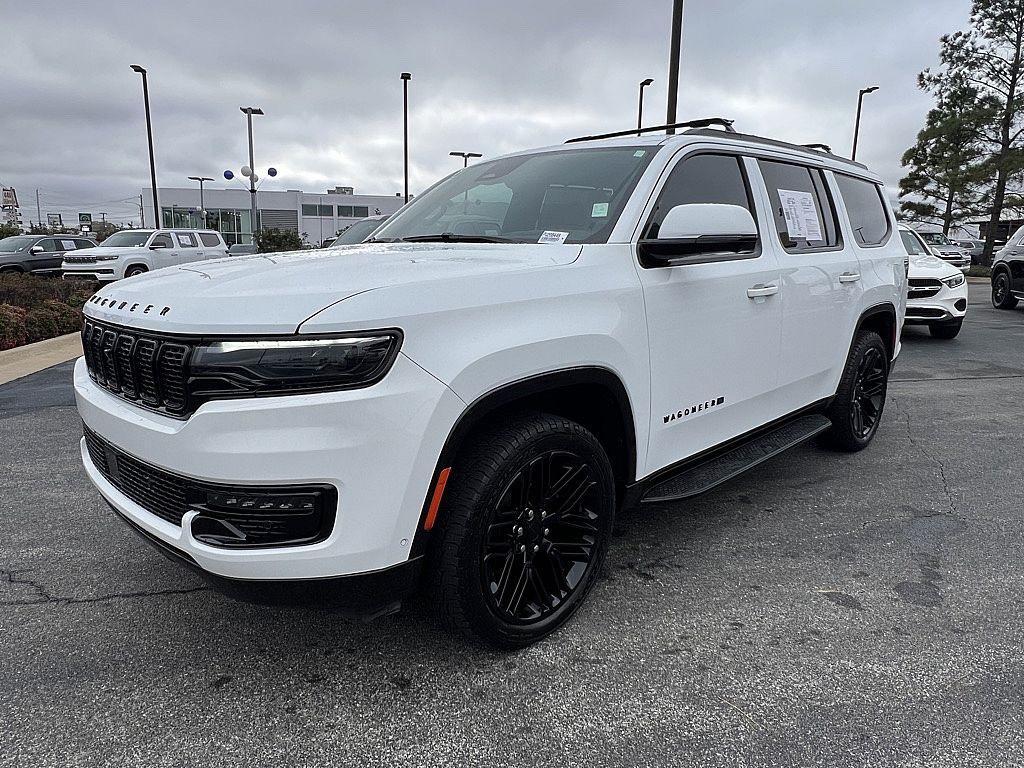 used 2022 Jeep Wagoneer car, priced at $45,992