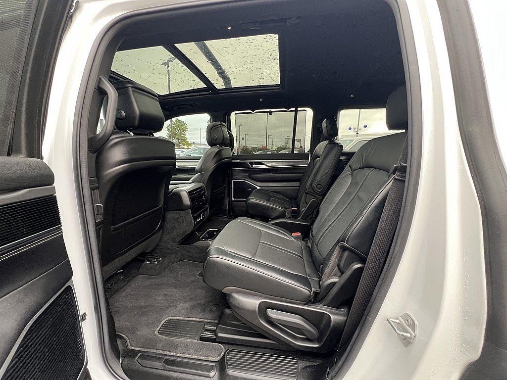 used 2022 Jeep Wagoneer car, priced at $45,992