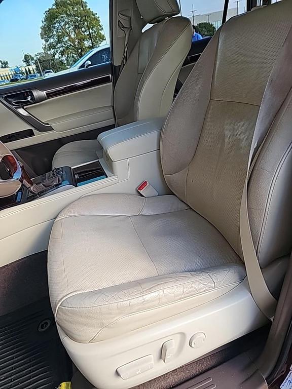 used 2016 Lexus GX 460 car, priced at $23,930