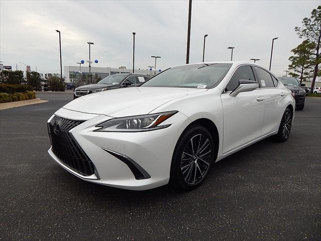 used 2024 Lexus ES 250 car, priced at $48,525