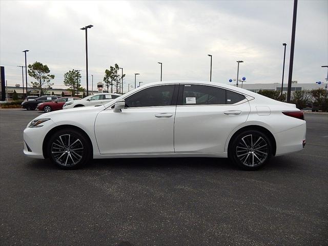 used 2024 Lexus ES 250 car, priced at $48,525