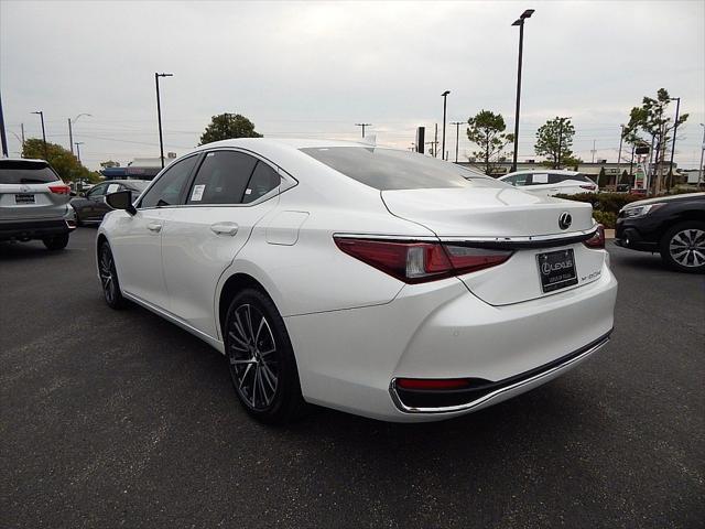 new 2024 Lexus ES 250 car, priced at $48,525