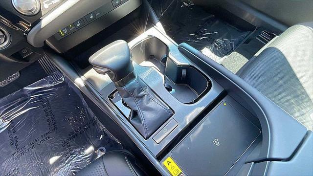 new 2025 Lexus ES 350 car, priced at $50,375