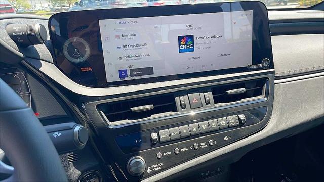 new 2025 Lexus ES 350 car, priced at $50,375