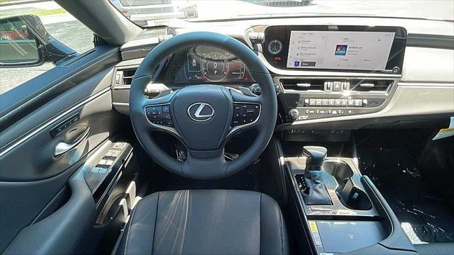 new 2025 Lexus ES 350 car, priced at $50,375