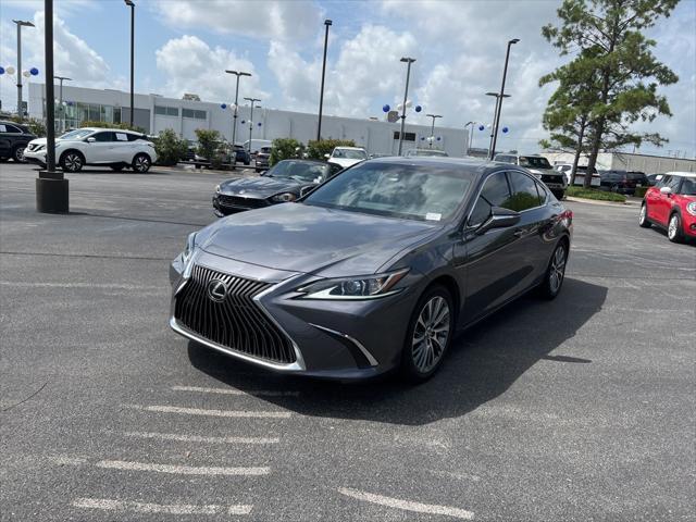 used 2020 Lexus ES 350 car, priced at $30,930