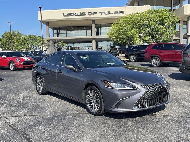 used 2020 Lexus ES 350 car, priced at $30,930