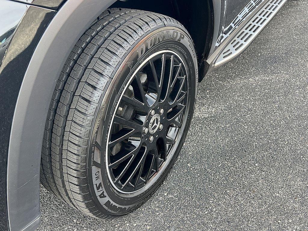 used 2020 Mercedes-Benz GLE 350 car, priced at $32,912