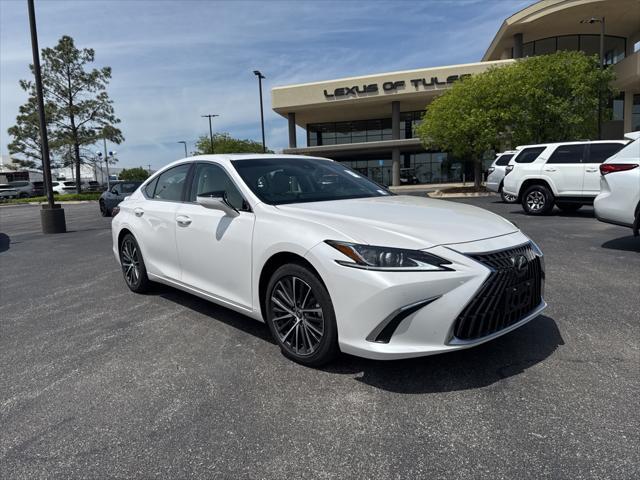 used 2024 Lexus ES 300h car, priced at $45,910