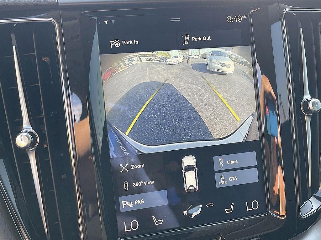used 2018 Volvo XC60 car, priced at $18,992