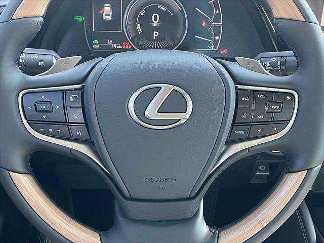 new 2025 Lexus ES 300h car, priced at $55,759